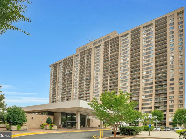 3709 S George Mason Dr APT 1302E, Falls Church, VA 22041