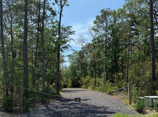 26 Woodside Dr, Dennisville, NJ 08214