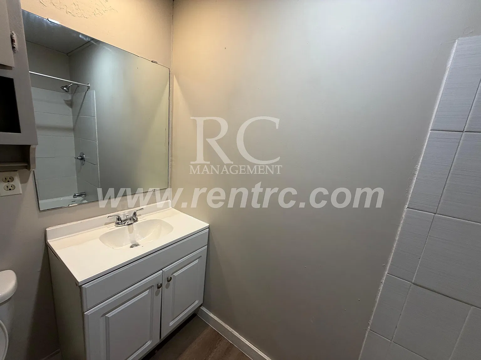 3 bed, 1.5 bath, 1150 sqft, $995 — Photo 4