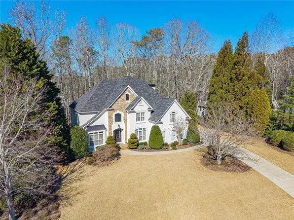 862 Hallbrook Ln, Milton, GA 30004