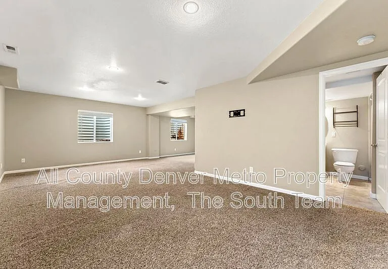 7680 Elk Ct — Photo 26