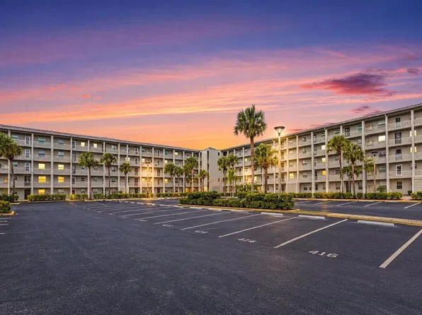 3108 LAKE BAYSHORE DRIVE #211, BRADENTON, FL 34205