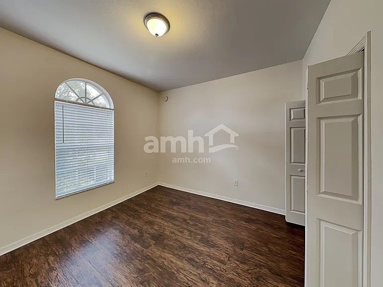 10707 Carloway Hills Dr — Photo 10