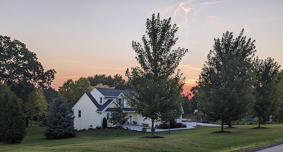1st image of N49W27748 S Courtland Cir