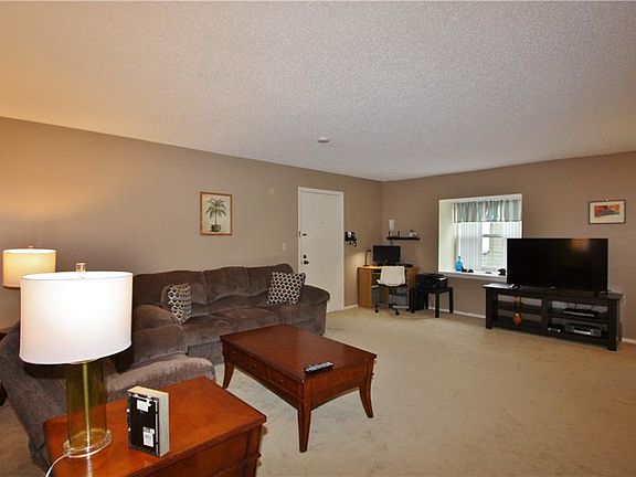 3rd image of 1717 Belleair Forest Dr APT C