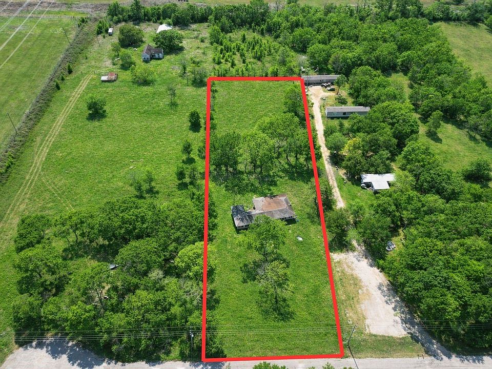 1st image of 6616 Whispering Oaks Cir