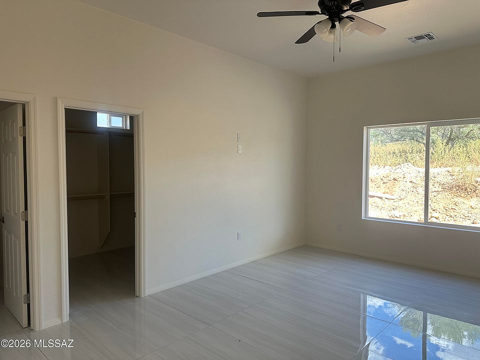 2nd image of 1427 Alisa Ct