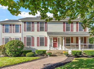 162 Tiffany Ln, Manchester, NH 03104