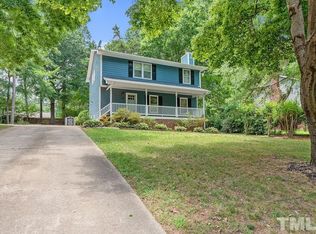 218 Sparrow Dr, Wake Forest, NC 27587