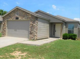 831 Cascade Cir, Springdale, AR 72764