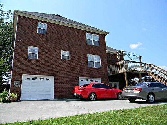3rd image of 112 Jerrimac Ln