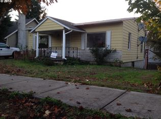 12037 SE Ash St, Portland, OR 97216