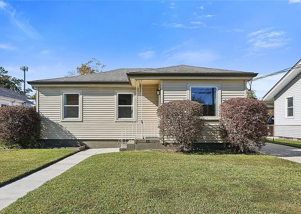 1st image of 292 Halsey Dr