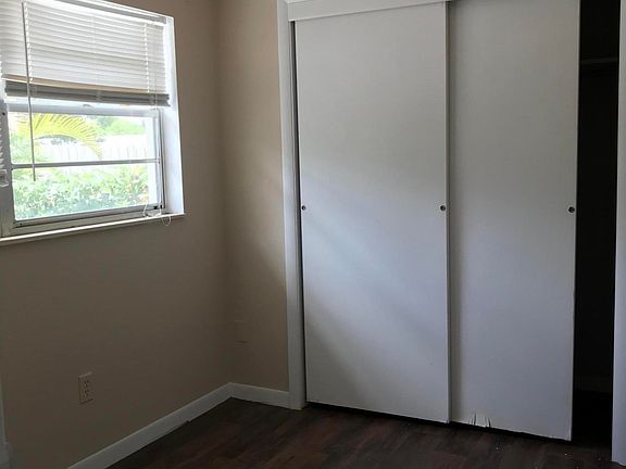 5th image of 4360 Kent Ave