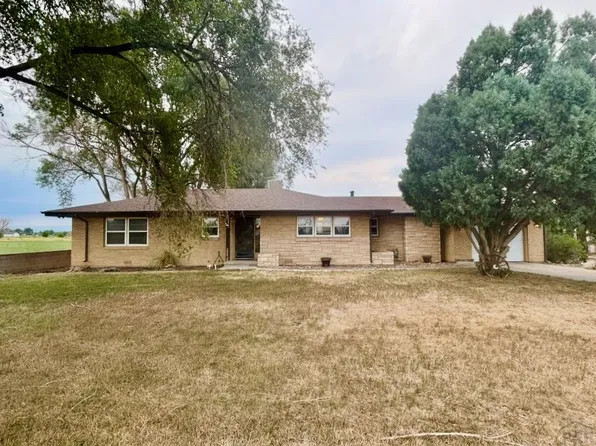 27193 County Farm Rd, Pueblo, CO 81006