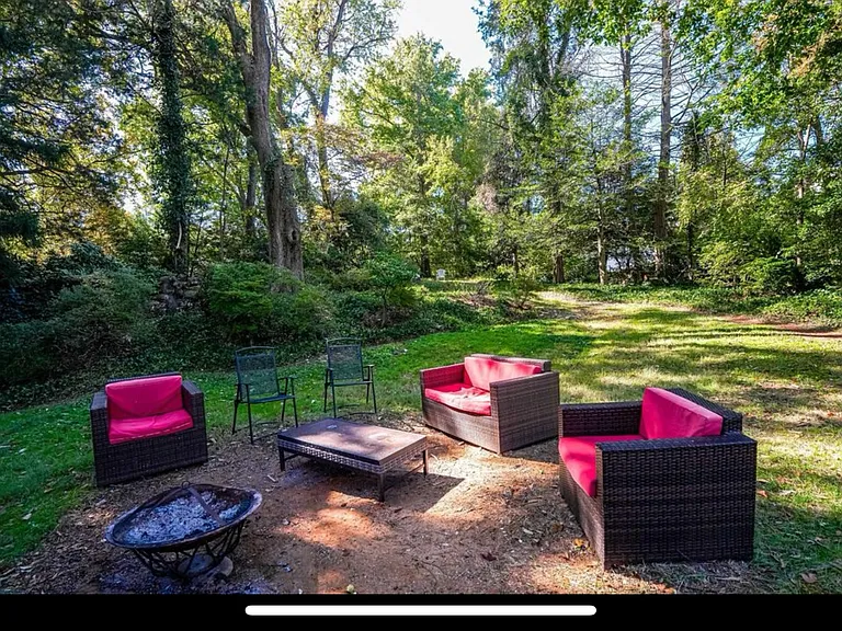 4704 Broad Brook Dr — Photo 19