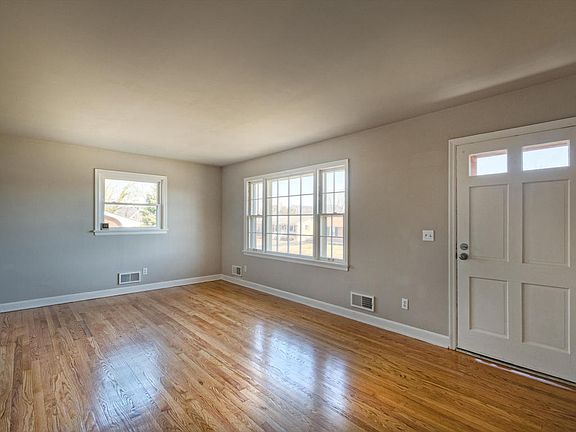 5th image of 5802 Santa Anita Ter
