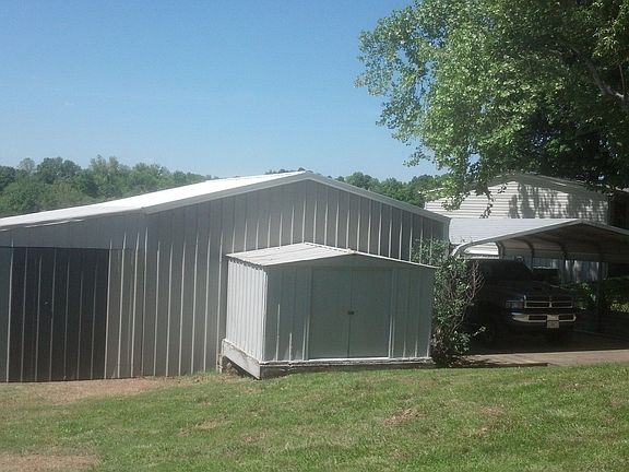 back of garage & storage she