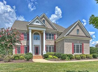 1007 Spring Rose Ln, Matthews, NC 28104