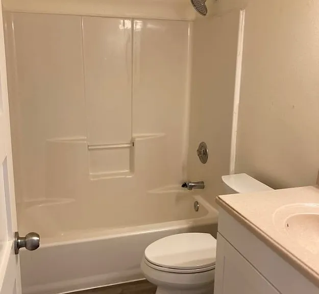 309 W Highland Ave #A — Photo 7