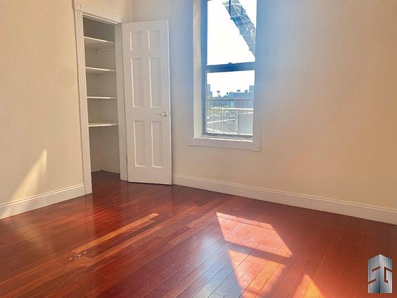 3rd image of 568 Pacific St APT 5B
