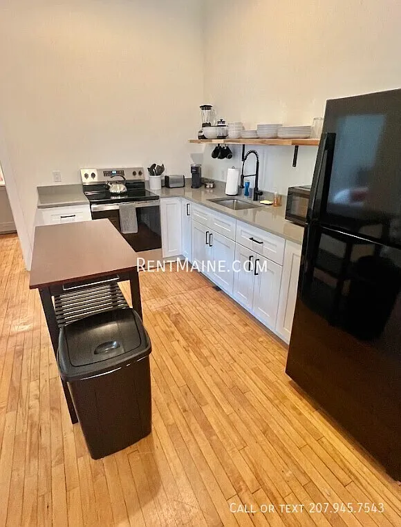 2 bed, $1,800 — Photo 1