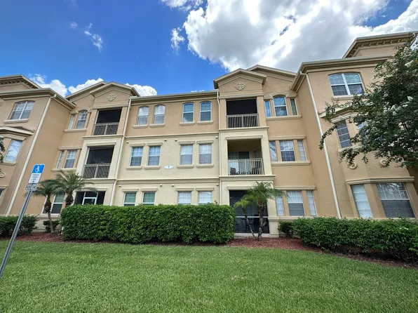 611 Terrace Ridge Cir, Davenport, FL 33896