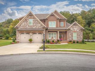 10604 Barrow Ln, Apison, TN 37302