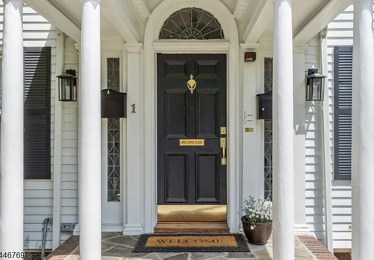 1 Lenox Pl #A — Photo 3