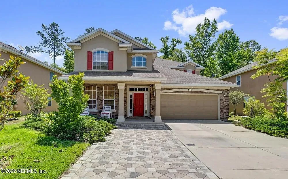 4 bed, 3.5 bath, 3517 sqft, $3,400 — Photo 1