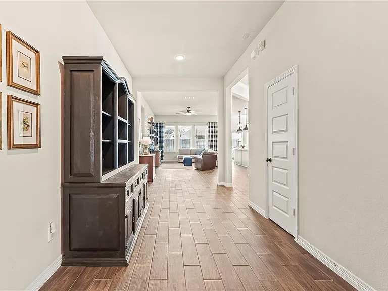 9019 Stanley Oak Dr — Photo 31