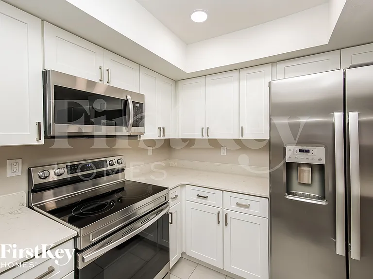 2144 Pellam Blvd — Photo 6
