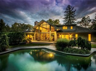 131 Haviland Rd, Harrison, NY 10528