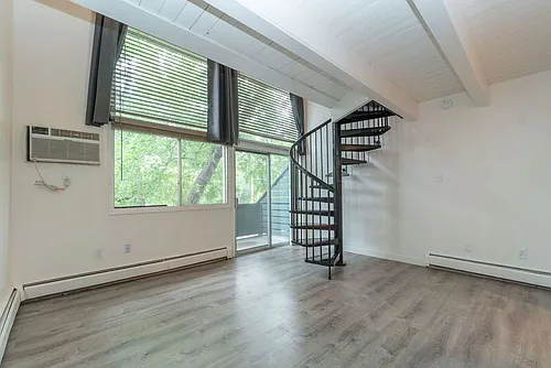 1842 Canyon Blvd #205 Photo 1