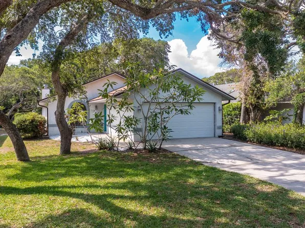 801 E 22nd Ave, New Smyrna Beach, FL 32169