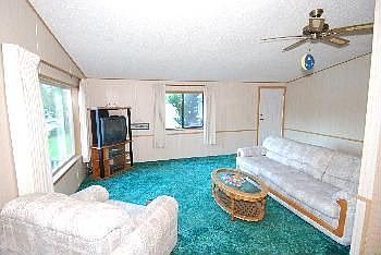 3rd image of 1310 SE Crescent Dr
