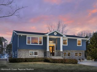8 Godell Dr, Howell, NJ 07731