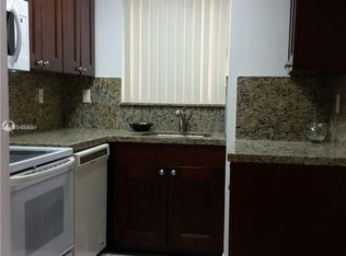 8810 Fontainebleau Blvd APT 215, Miami, FL 33172