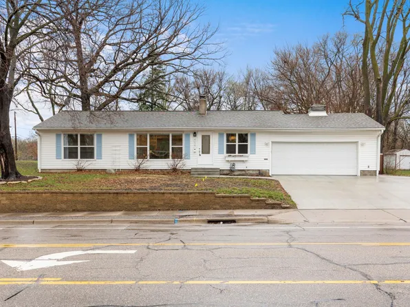 4027 Douglas Dr N, Crystal, MN 55422