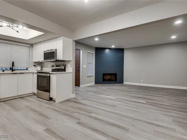2120 Venus Ave #C, North Las Vegas, NV 89030