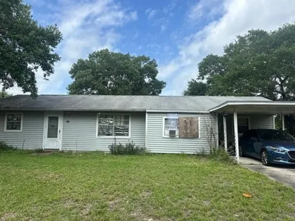 454 Colleen Ave NE, Palm Bay, FL 32907