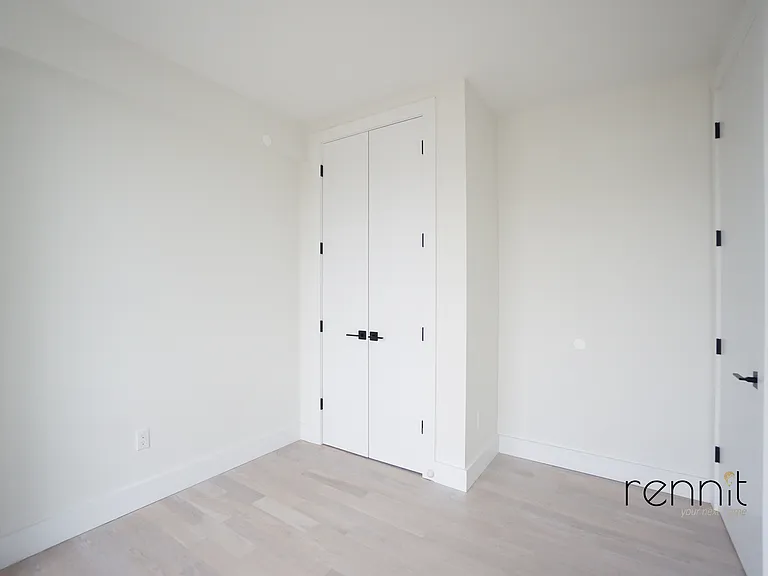 937 Rogers Ave #3F — Photo 12