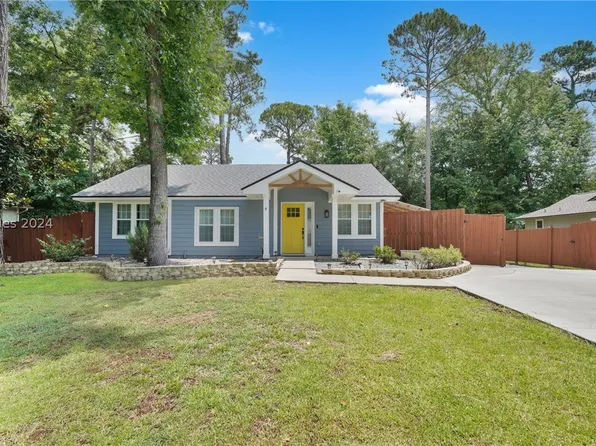 12 Mystic Dr, Hilton Head Island, SC 29926