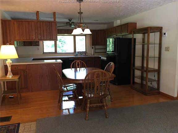 4th image of 2616 Larwood Dr