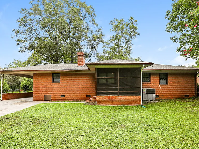 758 Denning Pl — Photo 16