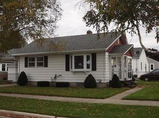 3003 Mero St, Manitowoc, WI 54220