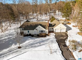 24 Ichabod Rd, Simsbury, CT 06070