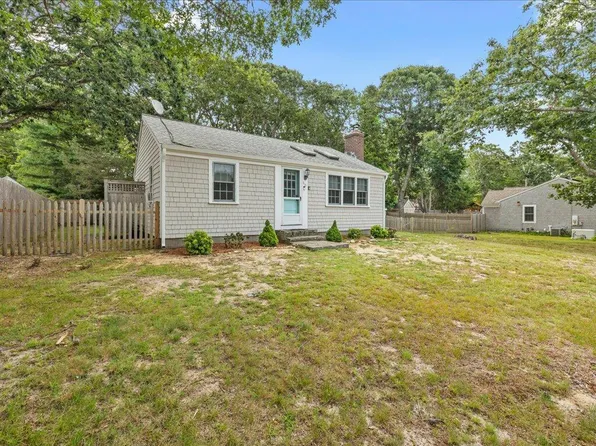 60 Lyman Lane, South Yarmouth, MA 02664