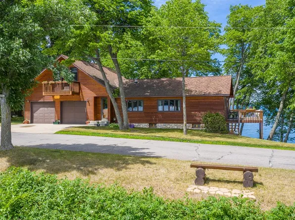 7176 Old Whiskey Rd, Pequot Lakes, MN 56472