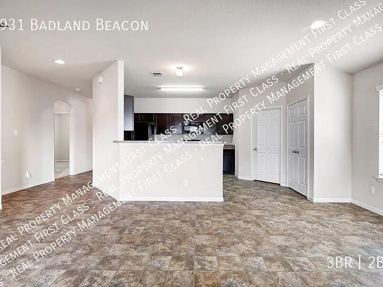 4931 Badland Beacon — Photo 10